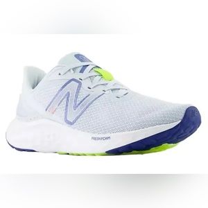 NEW Wmn's SZ 10.5D (WIDE) NEW BALANCE Fresh Foam Arishi V4 NB Running